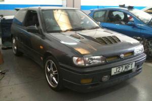 Nissan Sunny GTi-R