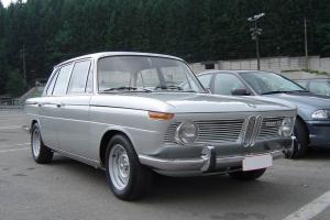 BMW 2000