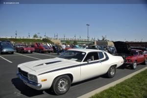 Plymouth Satellite