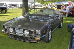 Aston Martin V8